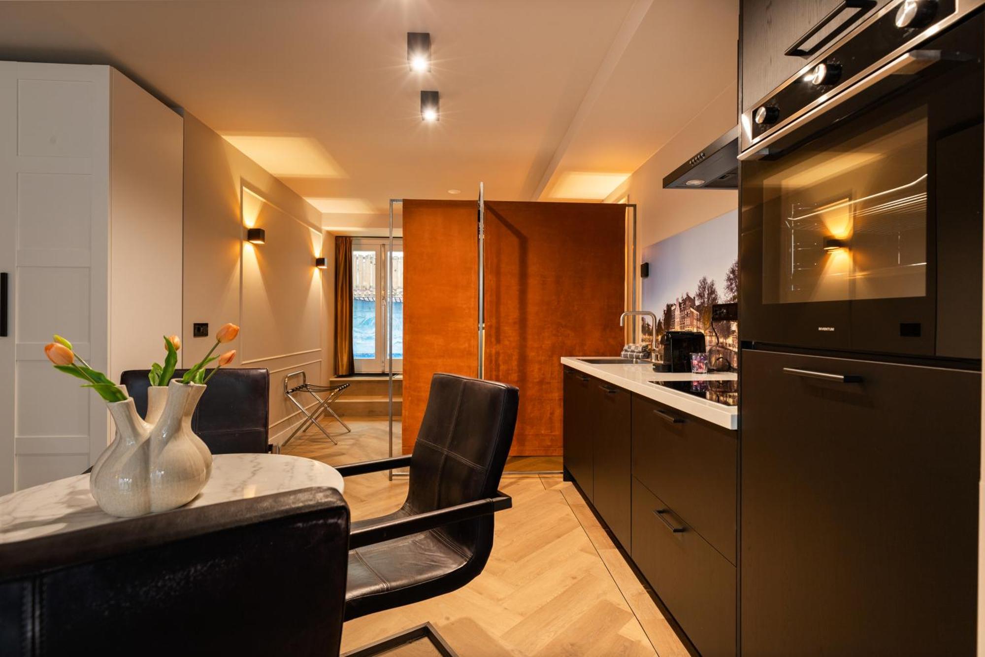 Midtown Hotel Royal Room อัมสเตอร์ดัม ภายนอก รูปภาพ