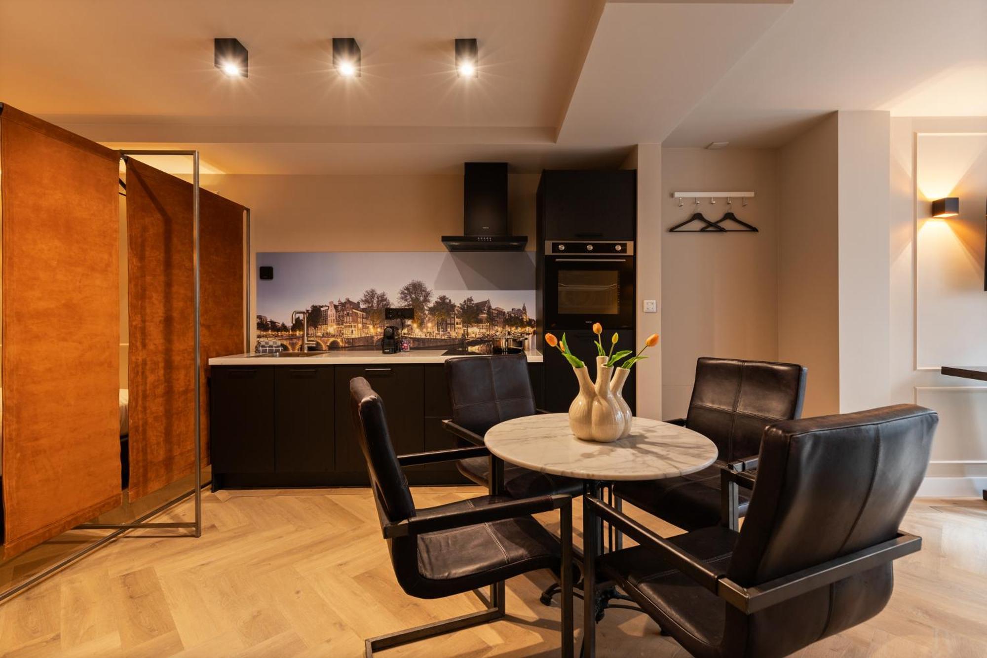 Midtown Hotel Royal Room อัมสเตอร์ดัม ภายนอก รูปภาพ